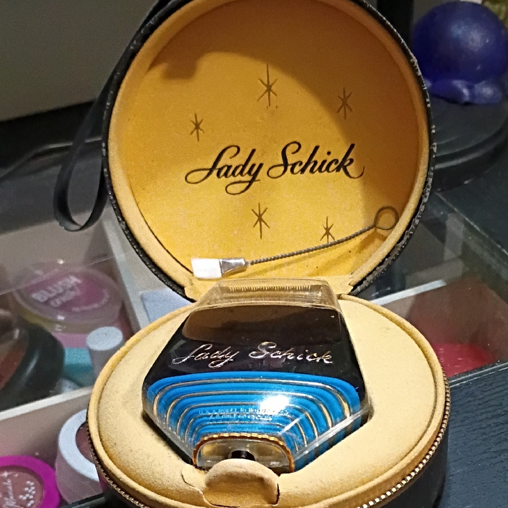 1950's Lady Schick Razor Original
